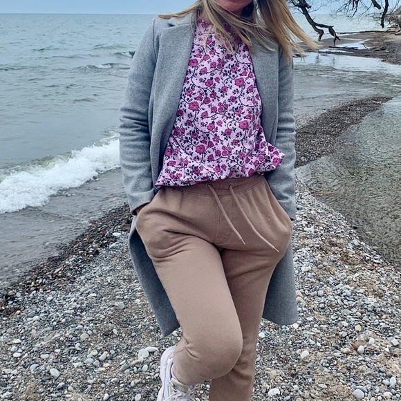 Northern Reflections Floral Crewneck Sweater - Picture 6 of 6